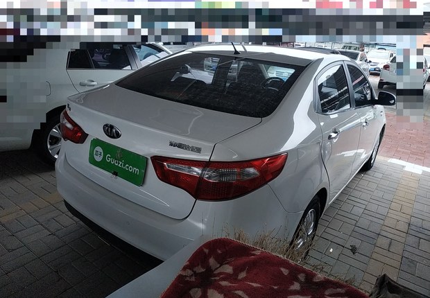 起亚K2 2012款 1.4L 手动 4门5座三厢车 GLS (国Ⅳ) 