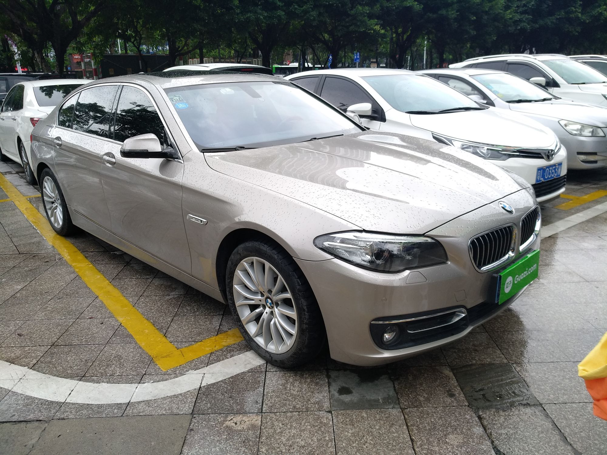 宝马5系 525Li 2014款 2.0T 自动 汽油 豪华设计套装 (国Ⅳ) 