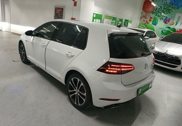 大众高尔夫 2019款 1.4T 自动 汽油 280TSI R-Line (国Ⅴ) 