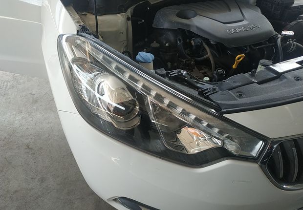 起亚K3 2015款 1.6L 自动 GLS (国Ⅳ) 