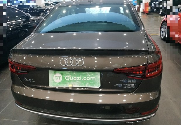 奥迪A4L 2019款 2.0T 自动 quattro个性运动版 (国Ⅵ) 