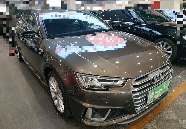 奥迪A4L 2019款 2.0T 自动 quattro个性运动版 (国Ⅵ) 