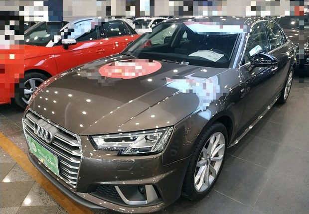 奥迪A4L 2019款 2.0T 自动 quattro个性运动版 (国Ⅵ) 