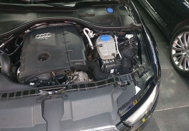 奥迪A6L TFSI 2014款 2.0T 自动 舒适型 (国Ⅳ) 