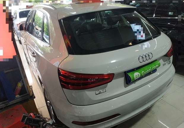 奥迪Q3 35TFSI 2015款 2.0T 自动 四驱 舒适型 (国Ⅳ) 