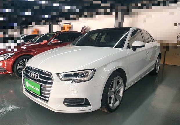 奥迪A3 35TFSI 2018款 1.4T 自动 风尚型Limousine30周年 (国Ⅴ) 