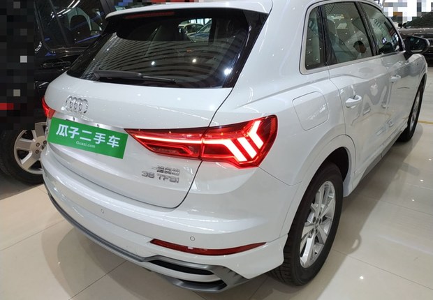 奥迪Q3 35TFSI 2019款 1.4T 自动 前驱 进取动感型 (国Ⅴ) 