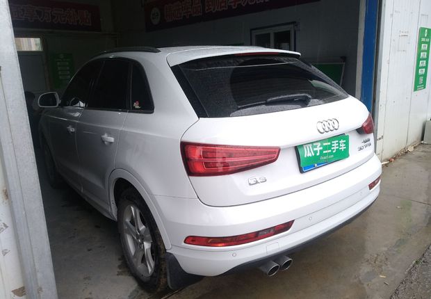 奥迪Q3 30TFSI 2016款 1.4T 自动 前驱 时尚型 (国Ⅴ) 