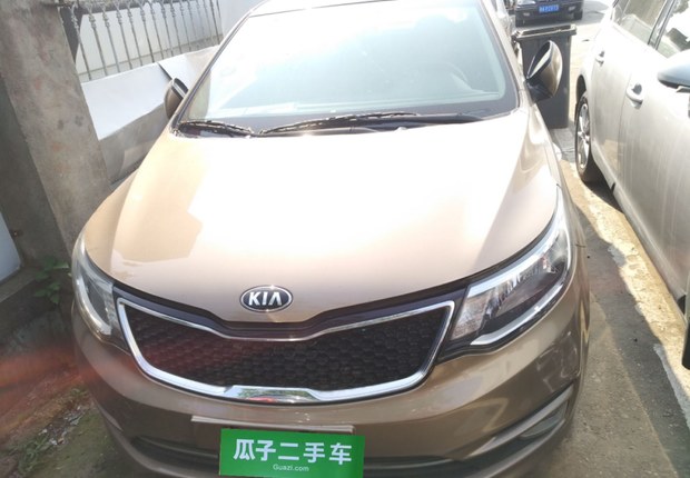 起亚K2 2015款 1.4L 手动 4门5座三厢车 GLS (国Ⅳ) 