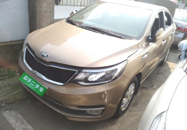 起亚K2 2015款 1.4L 手动 4门5座三厢车 GLS (国Ⅳ) 