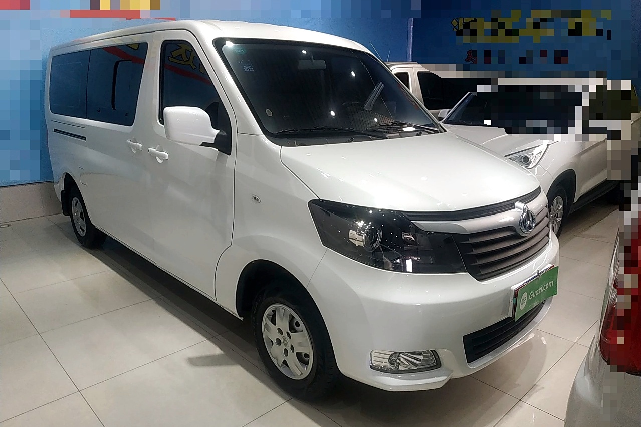 长安商用 睿行m70 2019款 1.5l舒适型6座国vi平顶背掀门dam15kl