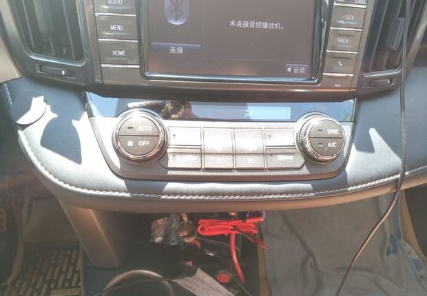 丰田RAV4 2015款 2.0L 自动 前驱 风尚版 (国Ⅴ) 