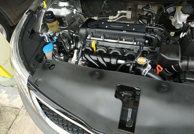 起亚K2 2015款 1.6L 自动 4门5座三厢车 Premium (国Ⅳ) 