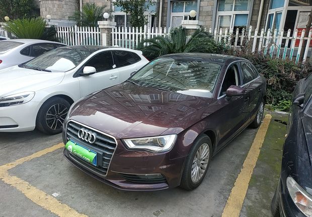 奥迪A3 35TFSI 2016款 1.4T 自动 领英型Limousine (国Ⅴ) 