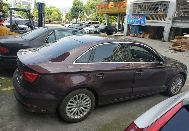 奥迪A3 35TFSI 2016款 1.4T 自动 领英型Limousine (国Ⅴ) 