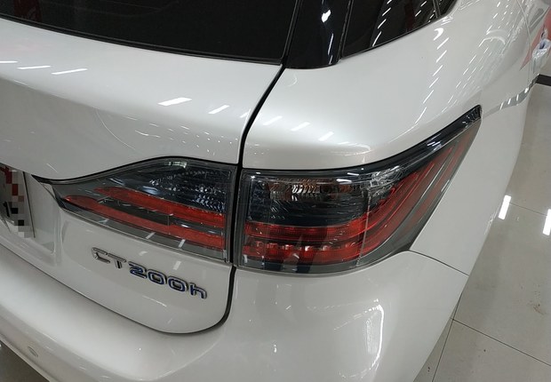 雷克萨斯CT 200h [进口] 2013款 1.8L 自动 精英版 