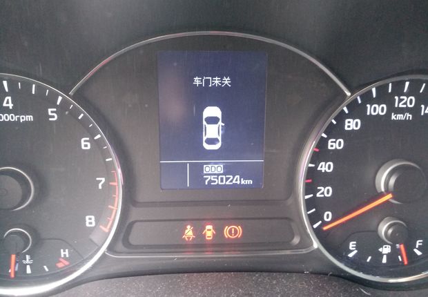 起亚K3 2013款 1.6L 手动 GLS (国Ⅳ) 