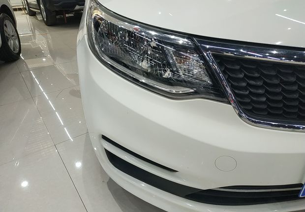 起亚K2 2015款 1.4L 自动 4门5座三厢车 GLS (国Ⅳ) 