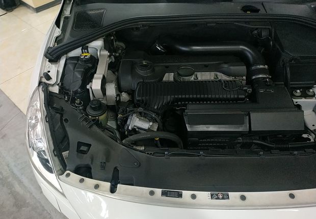 沃尔沃V60 [进口] 2012款 2.0T 自动 智尚版 