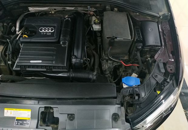 奥迪A3 35TFSI 2015款 1.4T 自动 汽油 智领版Sportback (国Ⅴ) 