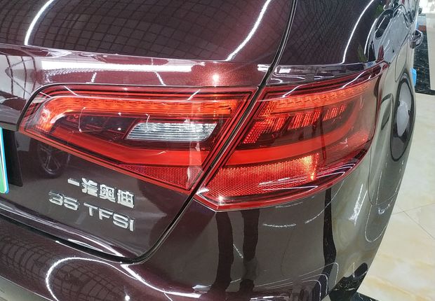 奥迪A3 35TFSI 2015款 1.4T 自动 汽油 智领版Sportback (国Ⅴ) 