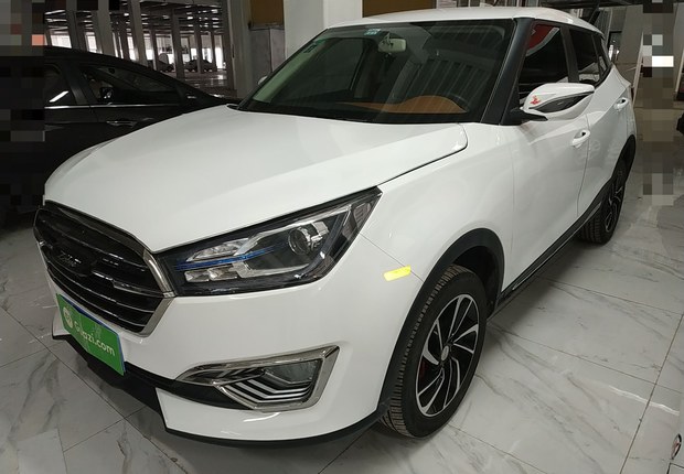 众泰T300 2017款 1.5L 手动 前驱 豪华型 (国Ⅴ) 