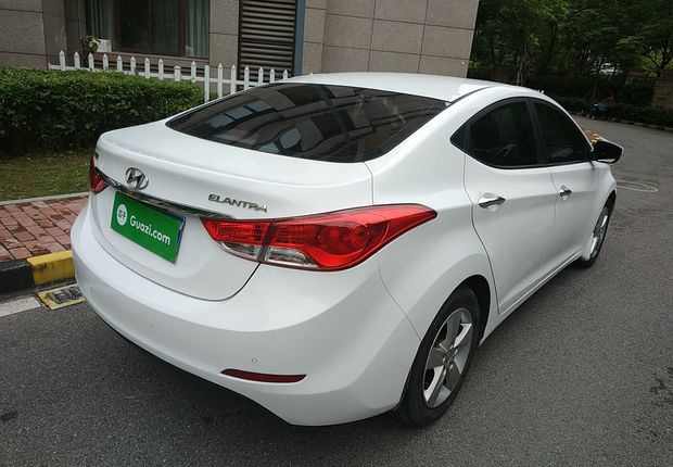 现代朗动 2013款 1.6L 自动 DLX尊贵型 (国Ⅳ) 