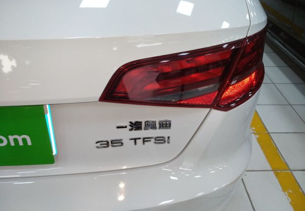 奥迪A3 35TFSI 2014款 1.4T 自动 汽油 时尚型Sportback (国Ⅳ) 