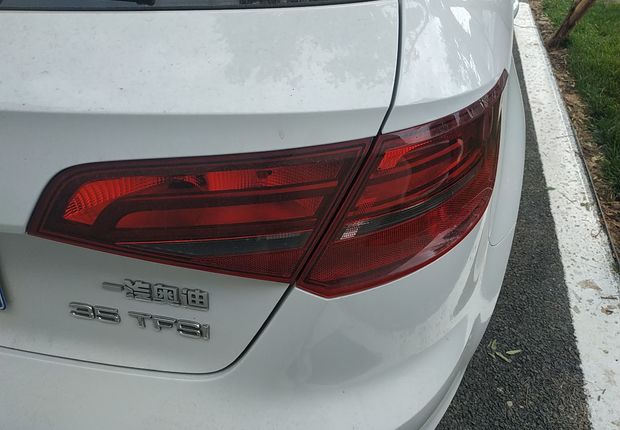 奥迪A3 35TFSI 2016款 1.4T 自动 汽油 进取型Sportback (国Ⅴ) 