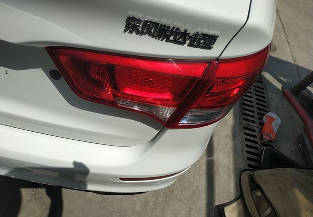 起亚K2 2015款 1.4L 自动 4门5座三厢车 GLS (国Ⅳ) 