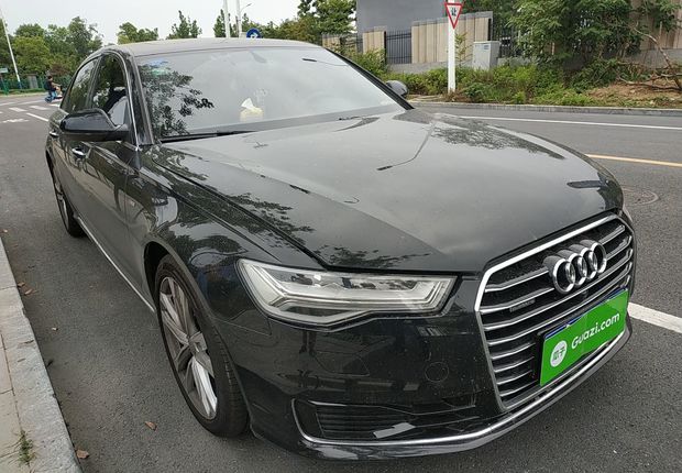 奥迪A6L 35TFSI 2018款 2.0T 自动 运动型30周年纪念版 (国Ⅴ) 