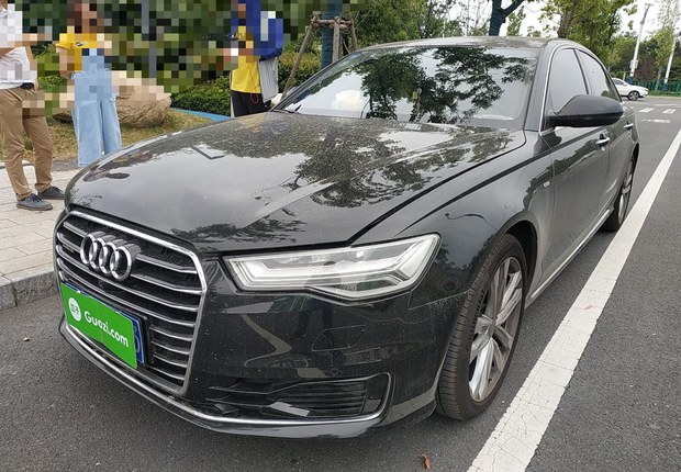 奥迪A6L 35TFSI 2018款 2.0T 自动 运动型30周年纪念版 (国Ⅴ) 