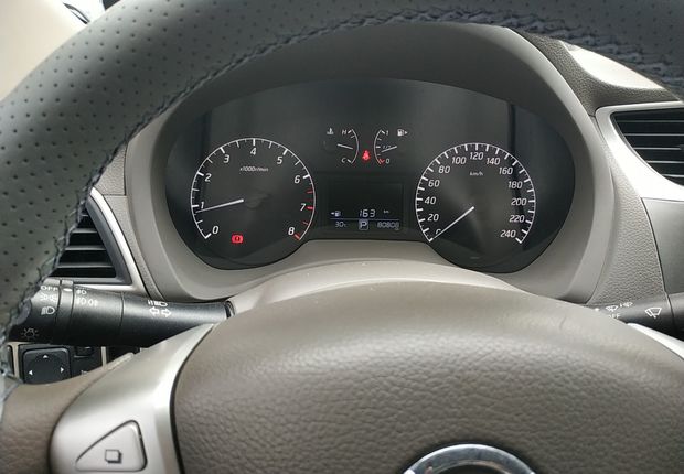 日产轩逸 2012款 1.6L 自动 XE舒适版 (国Ⅳ) 