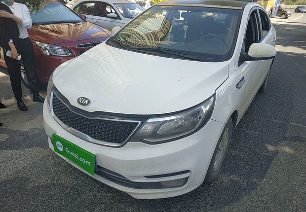 起亚K2 2015款 1.4L 自动 4门5座三厢车 GLS (国Ⅳ) 