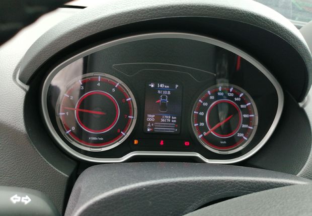 海马S5 2018款 1.5T 自动 前驱 尊贵型 (国Ⅴ) 
