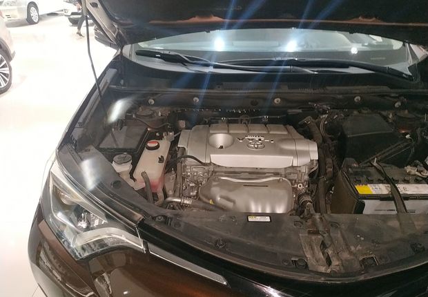 丰田RAV4 2016款 2.5L 自动 四驱 精英版 (国Ⅴ) 