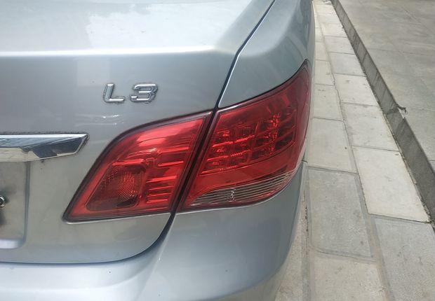 比亚迪L3 2012款 1.5L 手动 舒适型 (国Ⅳ) 