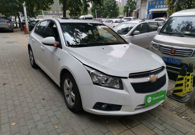 雪佛兰科鲁兹 2013款 1.6L 手动 5门5座两厢车 豪华型 (国Ⅳ) 