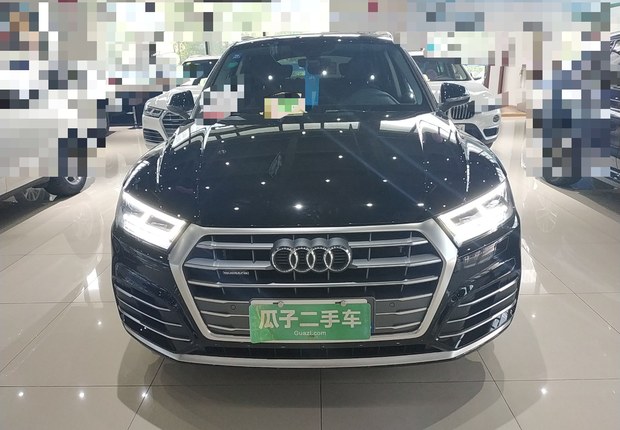 奥迪Q5L 40TFSI 2020款 2.0T 自动 荣享时尚型 (国Ⅵ) 