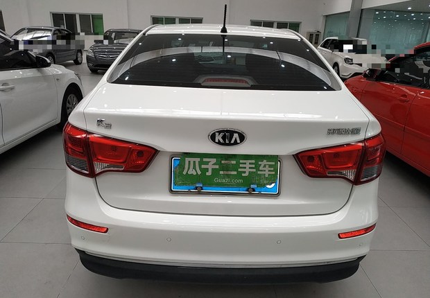 起亚K2 2015款 1.4L 自动 4门5座三厢车 GLS (国Ⅳ) 