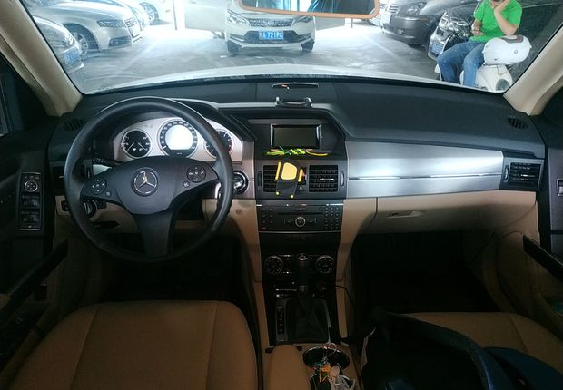 奔驰GLK GLK300 2012款 3.0L 自动 汽油 动感型 (国Ⅳ) 