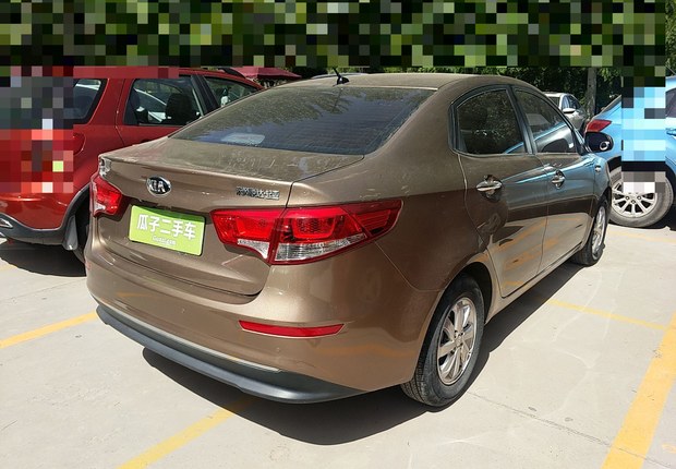 起亚K2 2015款 1.4L 手动 4门5座三厢车 GLS (国Ⅳ) 