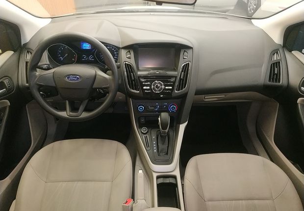 福特福克斯 2017款 1.6L 自动 5门5座三厢车 舒适型智行版 (国Ⅴ) 