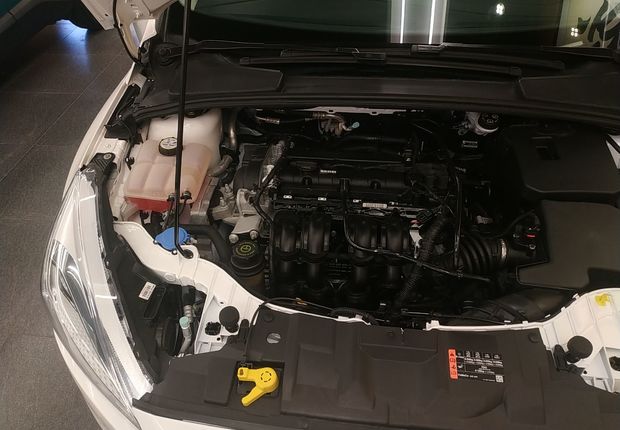 福特福克斯 2017款 1.6L 自动 5门5座三厢车 舒适型智行版 (国Ⅴ) 