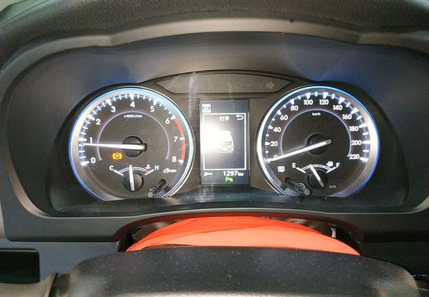 丰田汉兰达 2017款 2.0T 自动 四驱 豪华版 (国Ⅴ) 