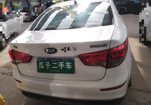起亚K2 2015款 1.4L 手动 4门5座三厢车 TOP (国Ⅳ) 