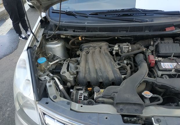 日产骊威 2010款 1.6L 手动 GI劲悦版全能型 (国Ⅳ) 