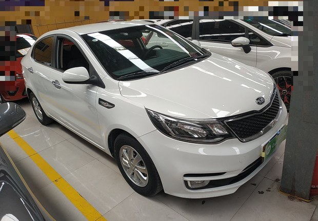 起亚K2 2015款 1.4L 手动 4门5座三厢车 GLS (国Ⅳ) 