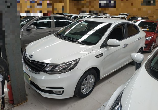 起亚K2 2015款 1.4L 手动 4门5座三厢车 GLS (国Ⅳ) 