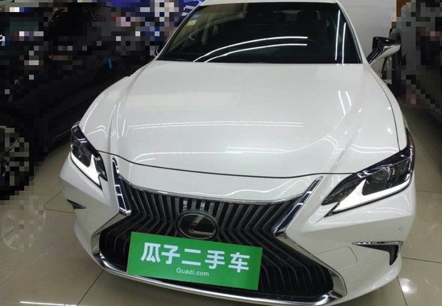 雷克萨斯ES 200 [进口] 2018款 2.0L 自动 卓越版 (国Ⅴ) 